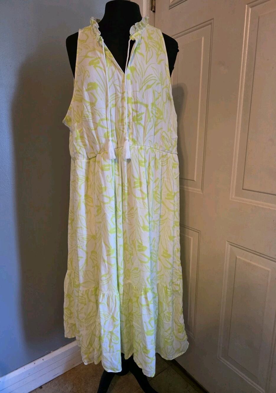 Torrid Floral Tiered Midi Dress Lime Green/Yellow Lined Ruffle Sleeveless 3X